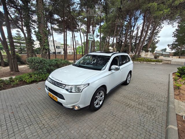 מודעת רכב מיצובישי אאוטלנדר