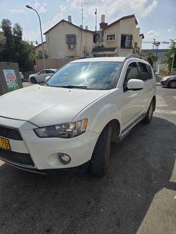 מודעת רכב מיצובישי אאוטלנדר