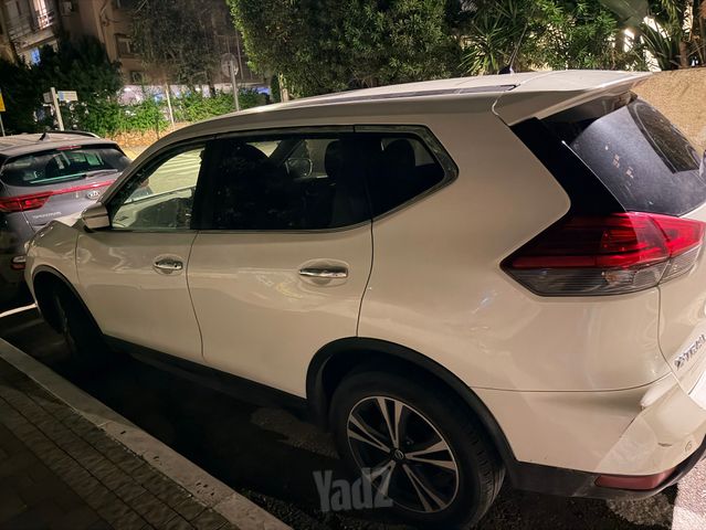 ניסאן אקס טרייל