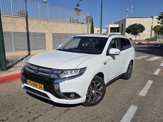 מודעת רכב מיצובישי אאוטלנדר