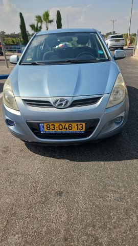 יונדאי i20