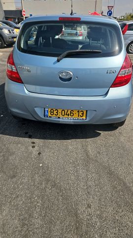 יונדאי i20