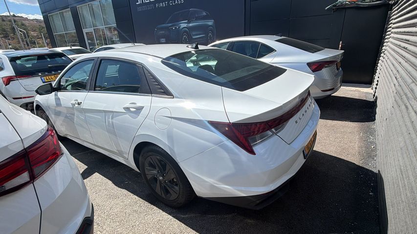 יונדאי אלנטרה