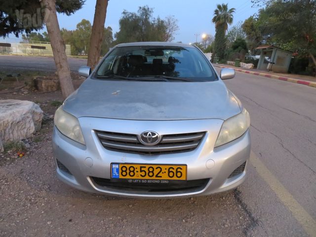 טויוטה קורולה