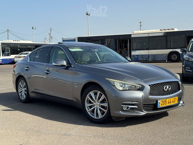מודעת רכב אינפיניטי Q50