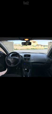 פיג'ו 206