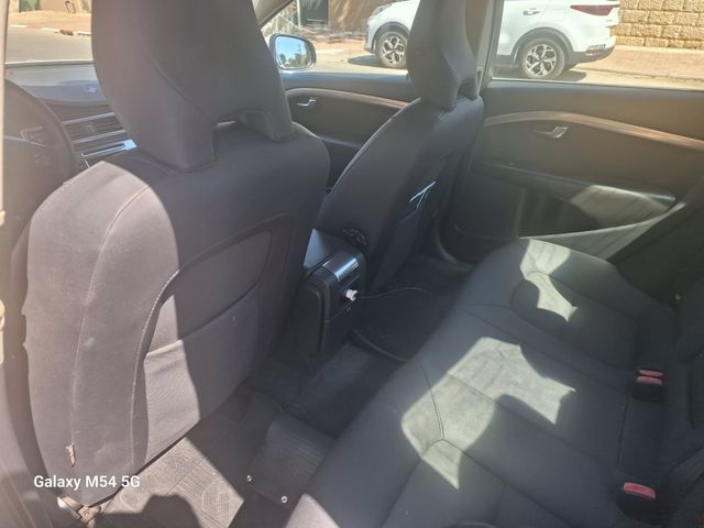 וולוו S80