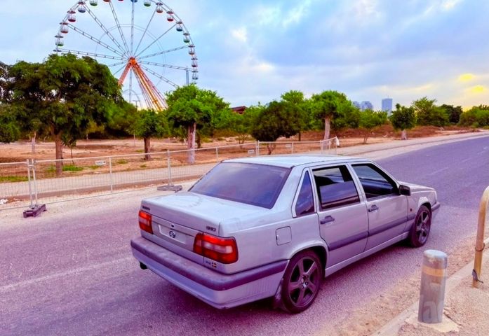 וולוו S60