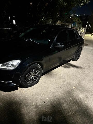מרצדס-בנץ C-class
