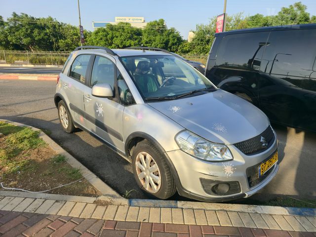 סוזוקי SX4