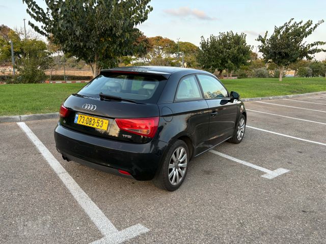 אאודי A1