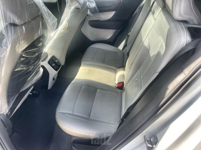 וולוו XC40