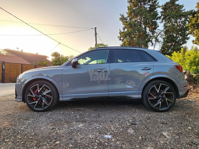 אאודי RS Q3