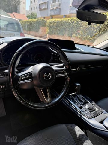 מאזדה CX-30