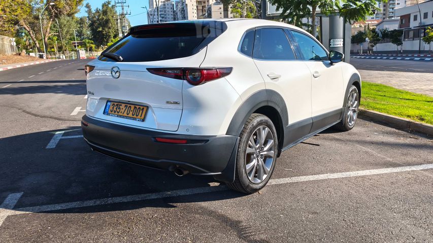 מאזדה CX-30