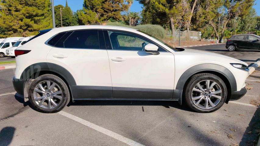 מאזדה CX-30