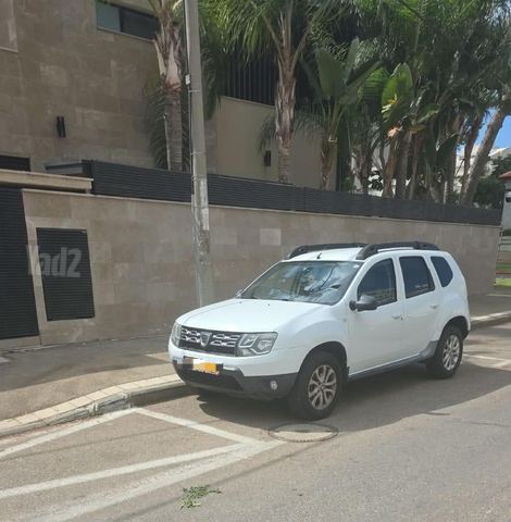 מודעת רכב דאצ'יה דאסטר