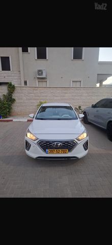 מודעת רכב יונדאי איוניק