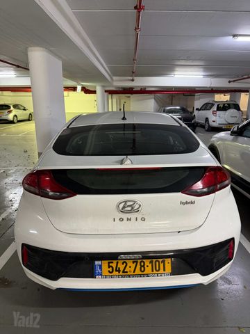 יונדאי איוניק