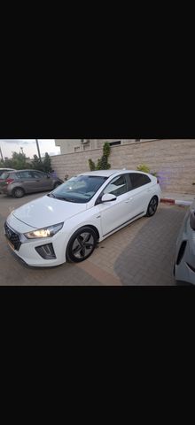 יונדאי איוניק