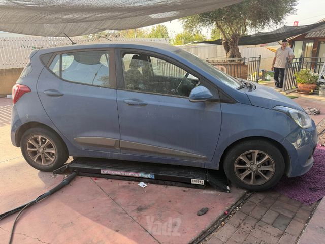יונדאי i10
