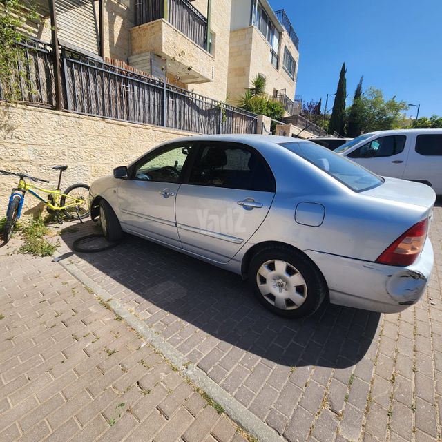 מודעת רכב טויוטה קורולה