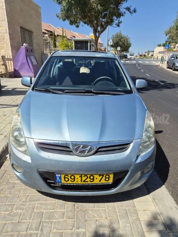 יונדאי i20