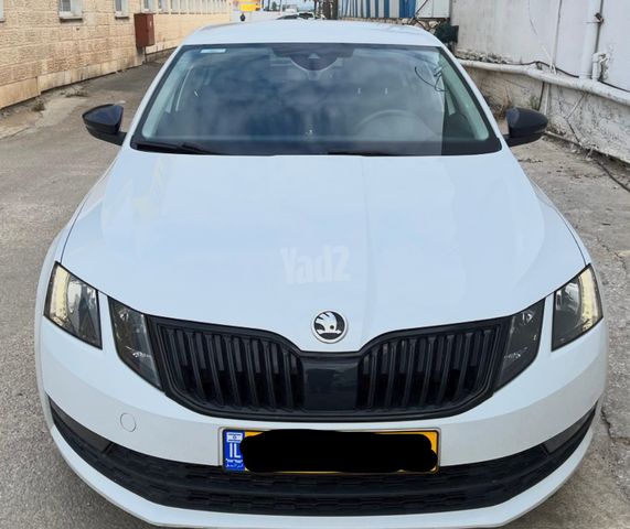 סקודה אוקטביה