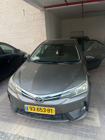 מודעת רכב טויוטה קורולה