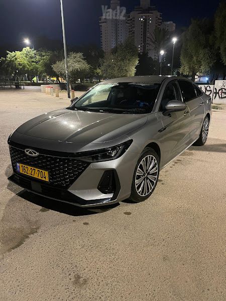 מודעת רכב צ׳רי אריזו 8