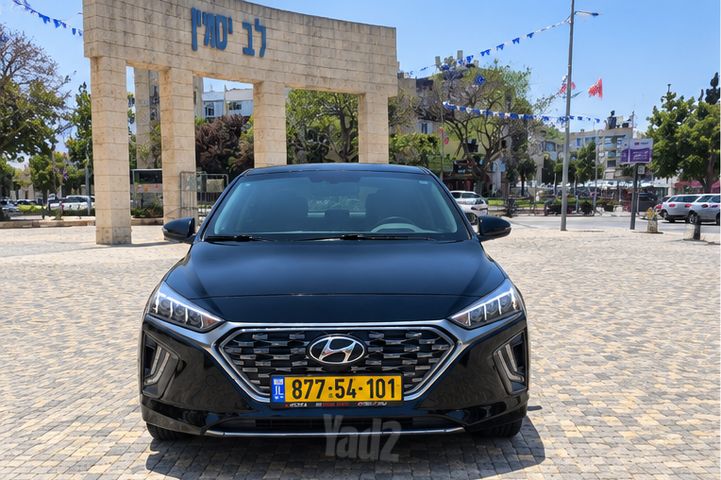 יונדאי איוניק