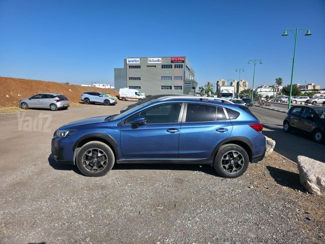 מודעת רכב סובארו XV