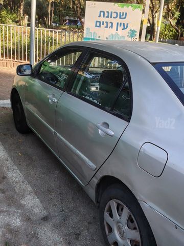 טויוטה קורולה