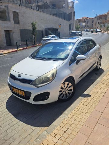 מודעת רכב קיה ריו