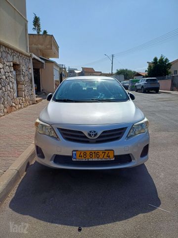 מודעת רכב טויוטה קורולה