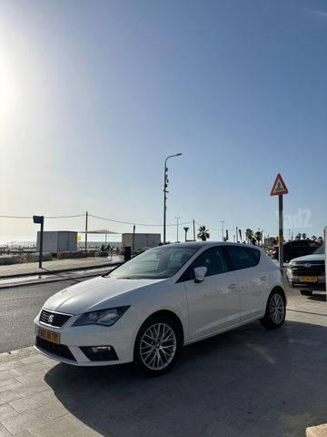 סיאט לאון