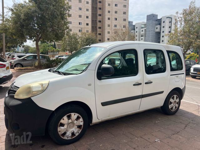 קנגו Authentic אוט׳ בנזין מיניוואן / MPV 5 דל 1.6 (105 כ״ס)