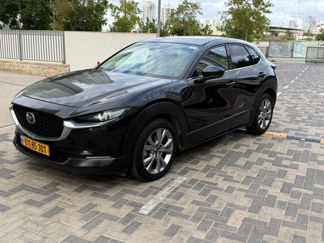 מאזדה CX-30
