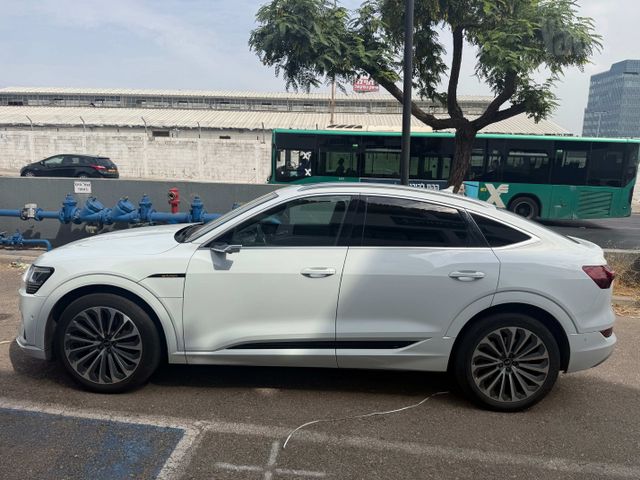 אאודי E-tron