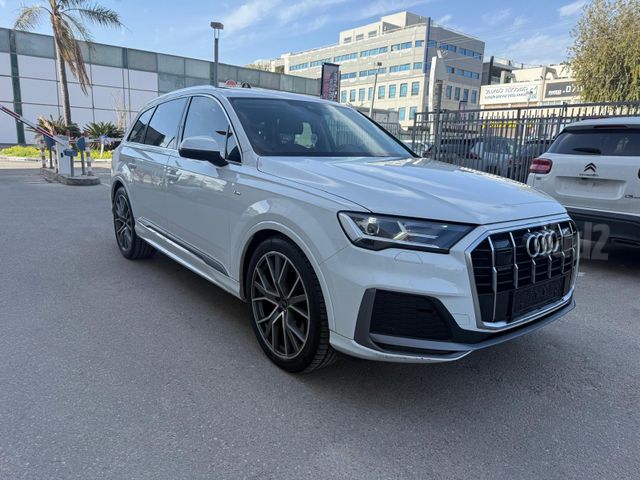 אאודי Q7