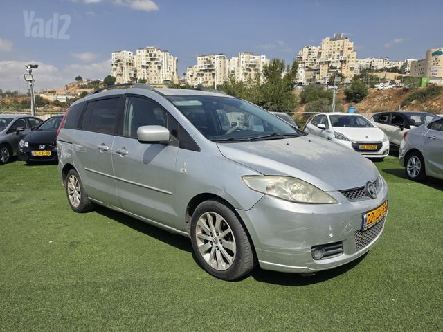 מודעת רכב מאזדה 5