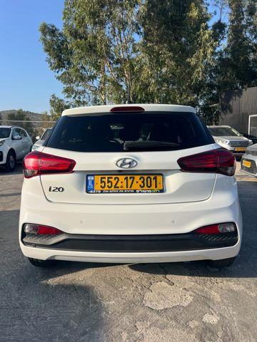 יונדאי i20