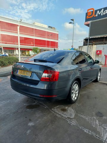 סקודה אוקטביה