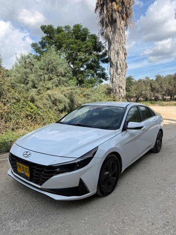 יונדאי אלנטרה