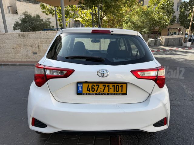 טויוטה יאריס