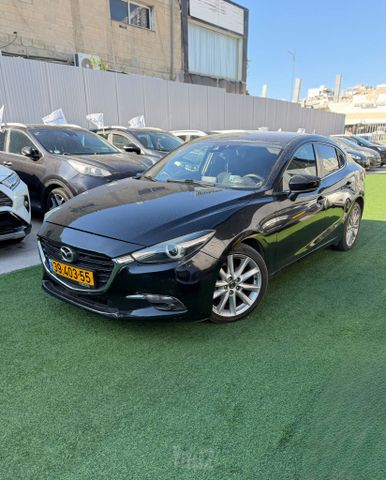 מודעת רכב מאזדה 3