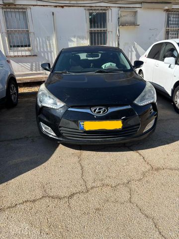 יונדאי ולוסטר