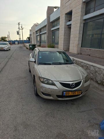 מודעת רכב מאזדה 3