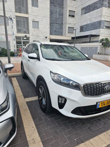 קיה סורנטו