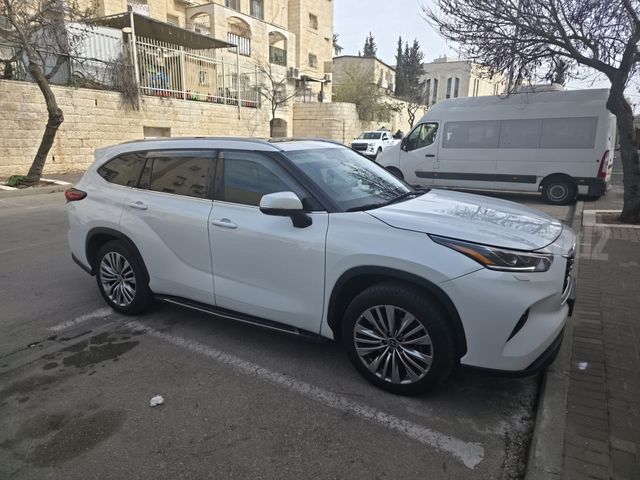 טויוטה היילנדר